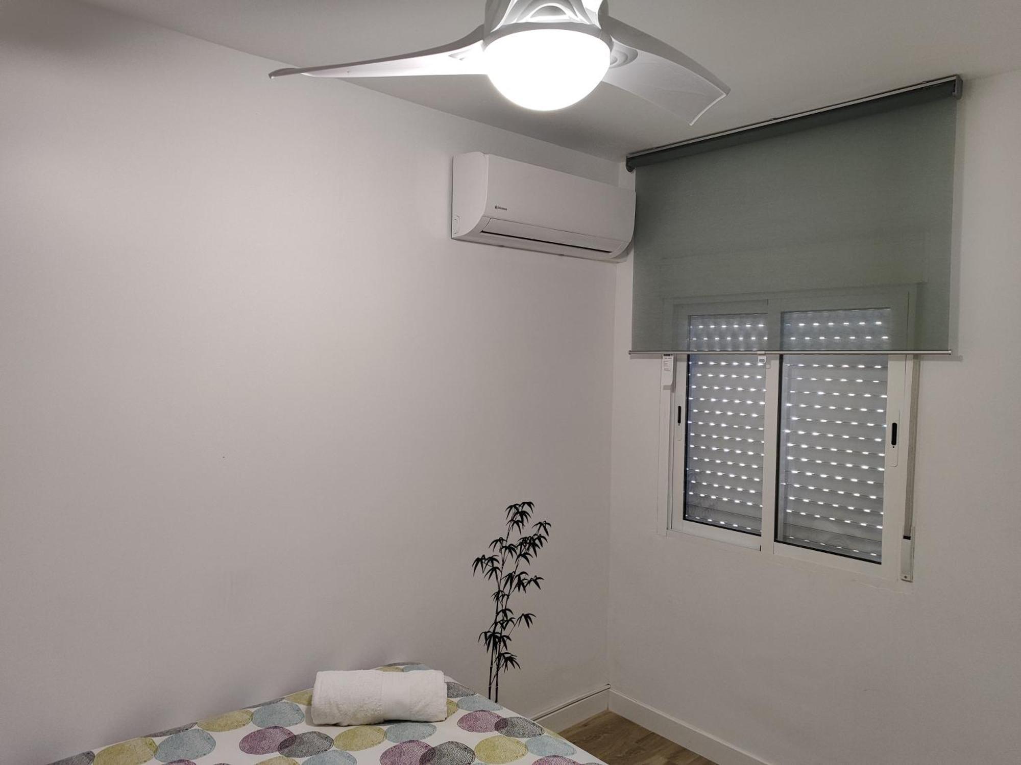 Apartamento Malaga 300 Metros De La Playa Eksteriør bilde